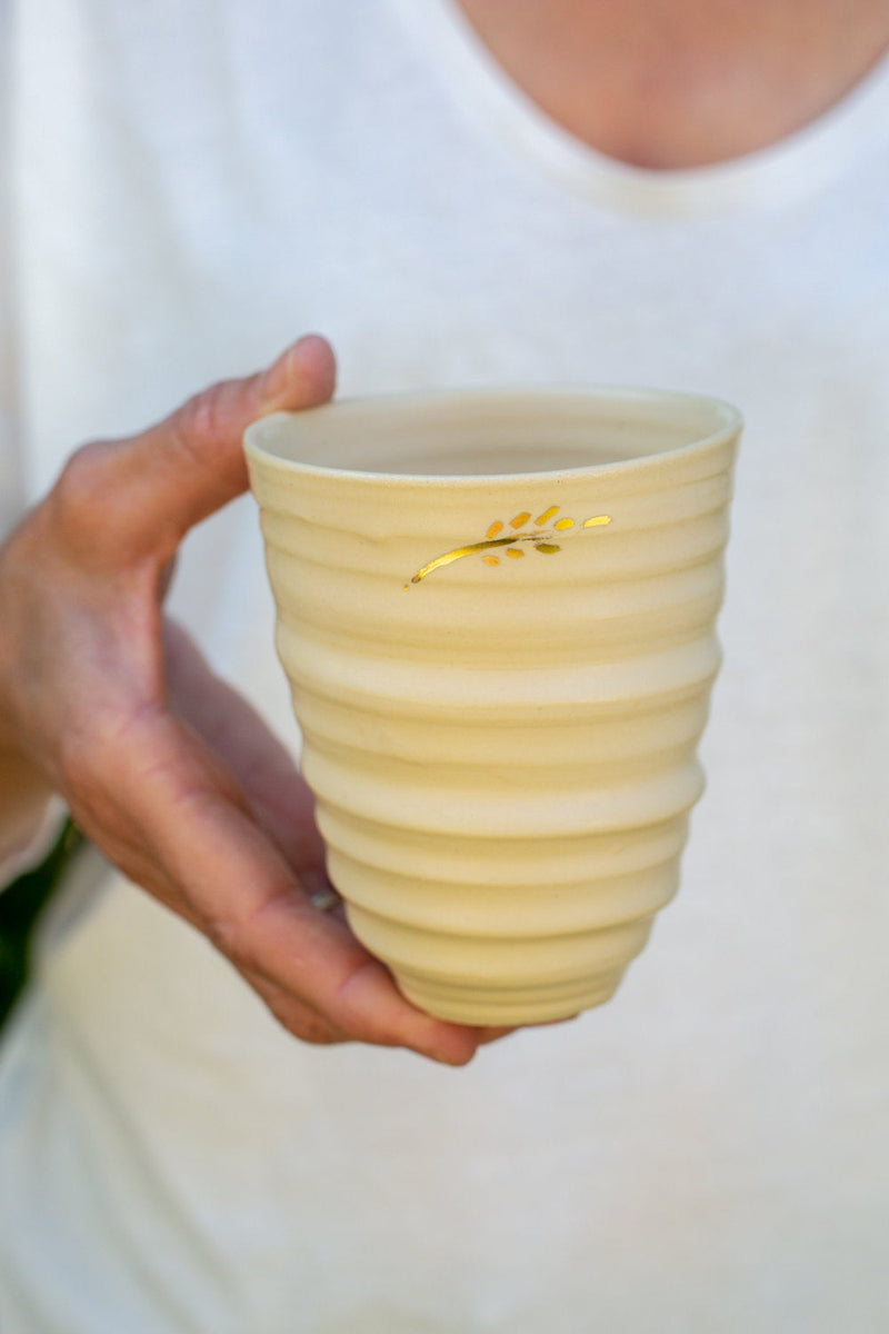 Modern Ridged Tea Cup 